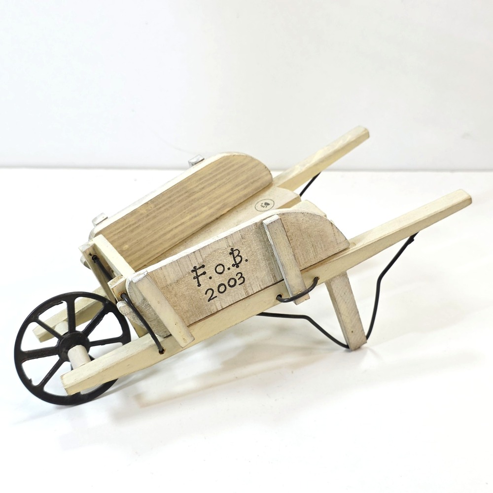 Vintage 2003 Boyds Bears And Friends Wood & Metal Wheelbarrow 8" long